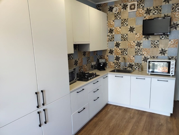 
  Продается 1-комн. квартира, 48 м², Больничный пер
. Фото 3.