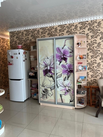 
  Продается 1-комн. квартира, 62 м², Кирова ул
. Фото 2.