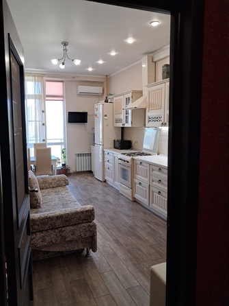 
  Продается 1-комн. квартира, 46 м², Крымская ул
. Фото 5.