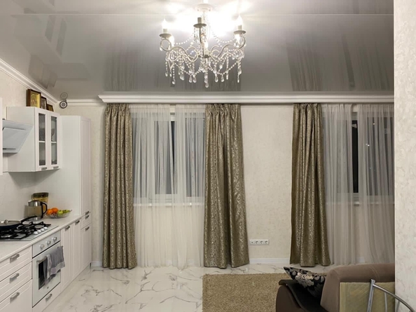 
  Продается 2-комн. квартира, 61 м², Толстого ул
. Фото 13.
