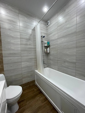 
  Продается 2-комн. квартира, 62 м², Кирова ул
. Фото 14.