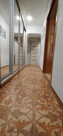 
  Продается 3-комн. квартира, 64 м², Парус мкр
. Фото 3.