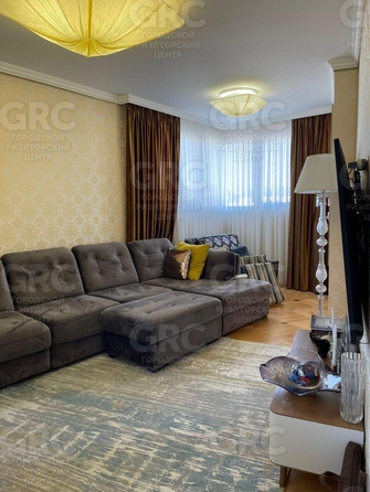 
  Продается 3-комн. квартира, 75 м², Юных Ленинцев ул, д. 10
. Фото 6.
