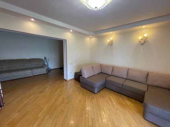
  Продается 1-комн. квартира, 60 м², Фабрициуса Я. ул, д. 2/9
. Фото 1.