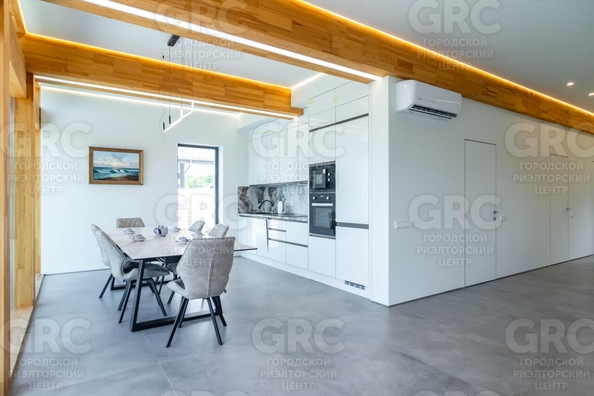 
  Продается коттедж 280 м². Фото 19.
