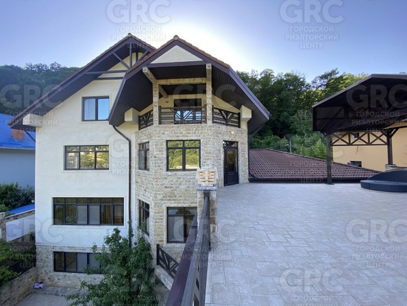 
  Продается дом 500 м². Фото 2.