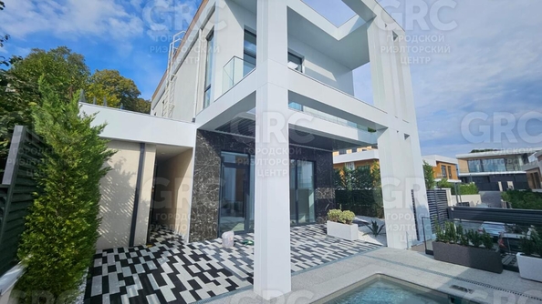 
  Продается коттедж, 165 м², Сочи
. Фото 1.