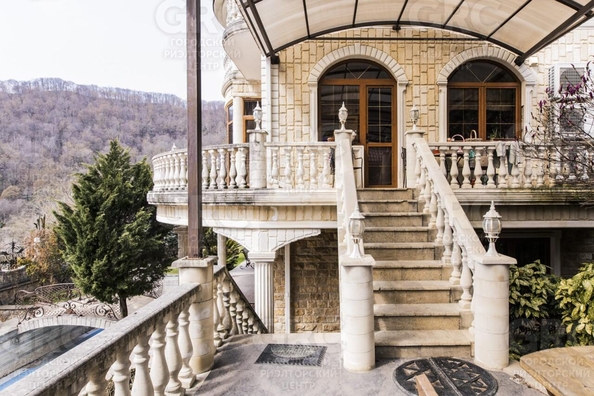 
  Продается дом 750 м². Фото 2.
