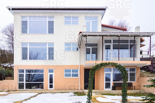 
  Продается дом 300 м². Фото 1.