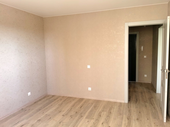 
  Продается 1-комн. квартира, 43 м², Ленина ул, д. 237
. Фото 7.