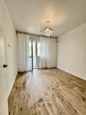 
  Продается 1-комн. квартира, 38 м², Николая Старшинова ул, д. 12к3
. Фото 3.