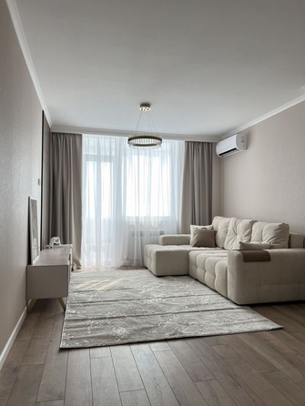 
  Продается 2-комн. квартира, 74 м², Ленина ул, д. 195
. Фото 13.