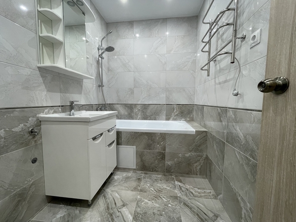 
  Продается 2-комн. квартира, 65 м², Адмирала Пустошкина ул, д. 22к10
. Фото 12.