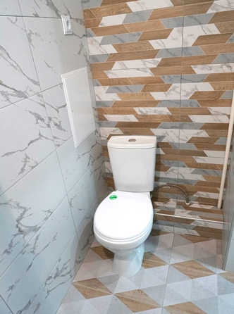 
  Продается 2-комн. квартира, 72 м², Омелькова ул, д. 93
. Фото 9.