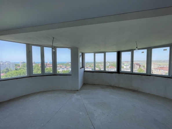 
  Продается 3-комн. квартира, 132 м², Крымская ул, д. 272
. Фото 3.