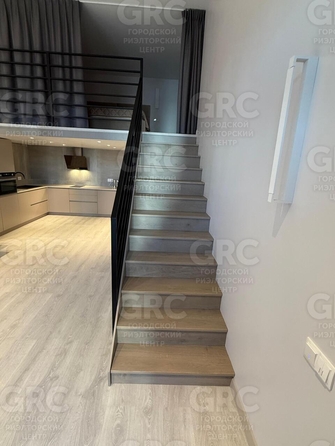 
  Продается 2-комн. квартира, 76 м², Войкова ул, д. 21
. Фото 5.