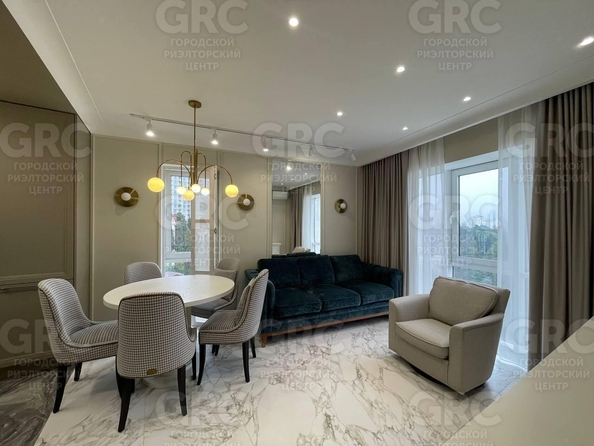 
  Продается 3-комн. квартира, 88 м², Депутатская ул, д. 10
. Фото 1.