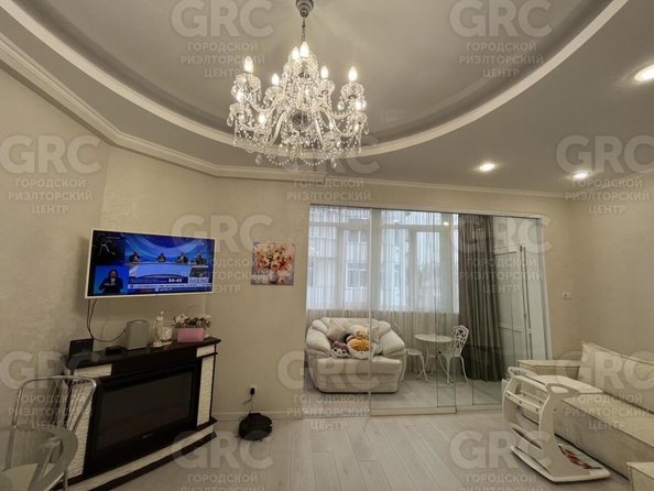 
  Продается 2-комн. квартира, 65 м², Первомайская ул, д. 11
. Фото 1.
