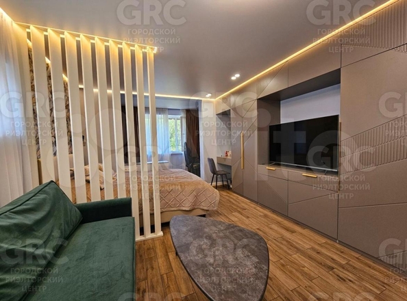 
  Продается 2-комн. квартира, 62 м², Макаренко ул, д. 29
. Фото 2.