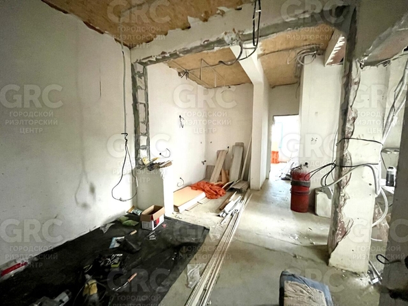 
  Продается 2-комн. квартира, 40 м², Земляничная ул, д. 5
. Фото 4.