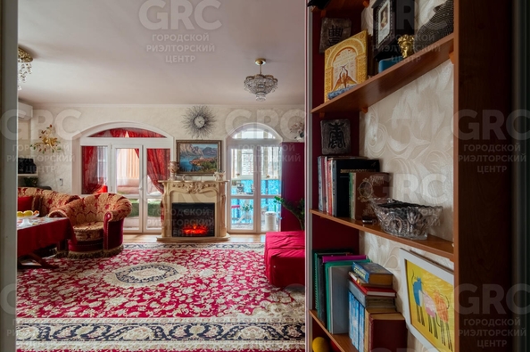 
  Продается 2-комн. квартира, 66 м², Грузинский пер, д. 1
. Фото 16.