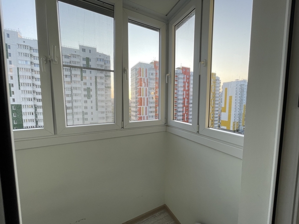 
  Продается 1-комн. квартира, 40 м², Адмирала Пустошкина ул, д. 22к13
. Фото 10.