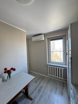 
  Продается 2-комн. квартира, 65 м², Ленина ул, д. 175
. Фото 9.