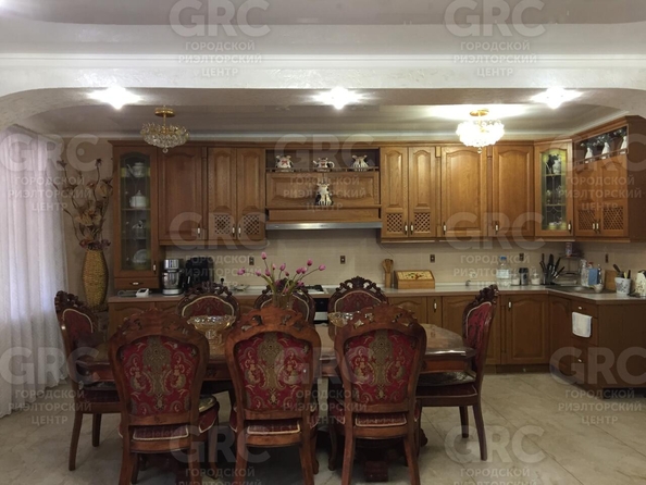 
  Продается дом, 300 м², Сочи
. Фото 4.