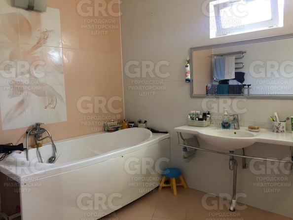 
  Продается дом, 300 м², Сочи
. Фото 20.