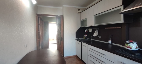 
  Продается 4-комн. квартира, 76 м², Ленина ул, д. 143
. Фото 5.