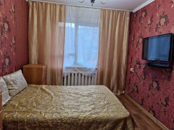 
  Продается 4-комн. квартира, 76 м², Ленина ул, д. 143
. Фото 10.