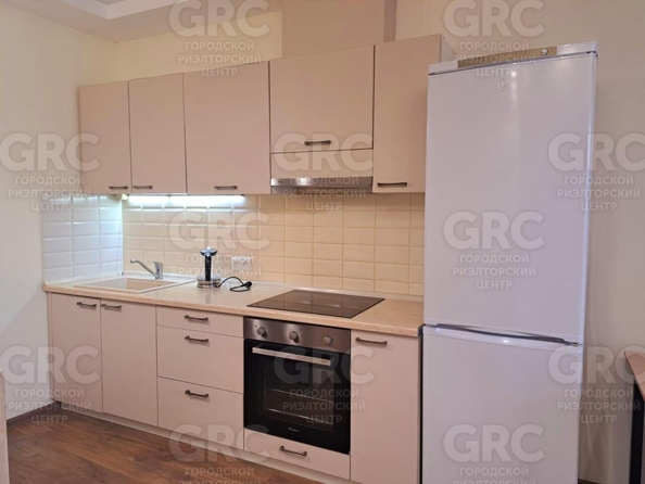 
  Продается 1-комн. квартира, 48.9 м², Горького ул, д. 87
. Фото 3.