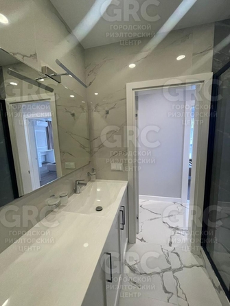 
  Продается 3-комн. квартира, 88 м², Горького пер, д. 24
. Фото 16.