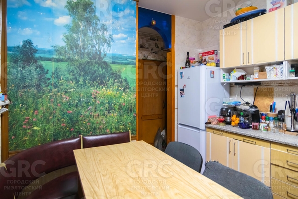 
  Продается 3-комн. квартира, 76 м², Пасечная ул, д. 61/2
. Фото 5.