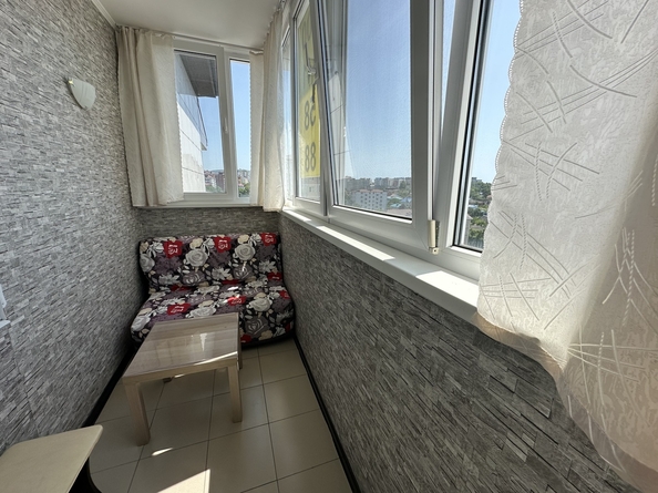 
  Продается 1-комн. квартира, 40 м², 40 лет Победы ул, д. 114
. Фото 14.