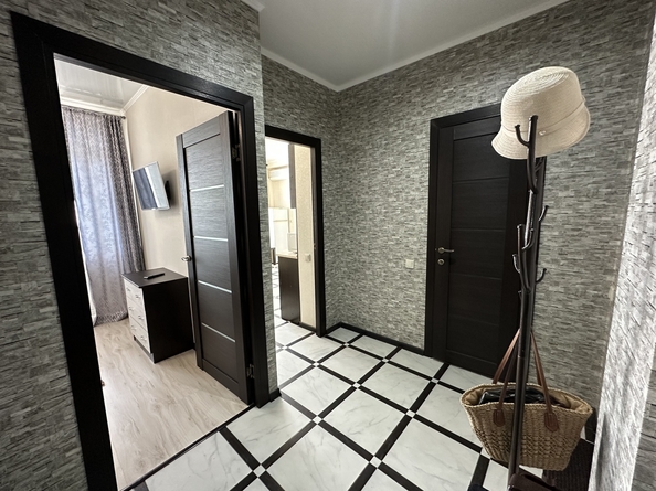 
  Продается 1-комн. квартира, 40 м², 40 лет Победы ул, д. 114
. Фото 17.