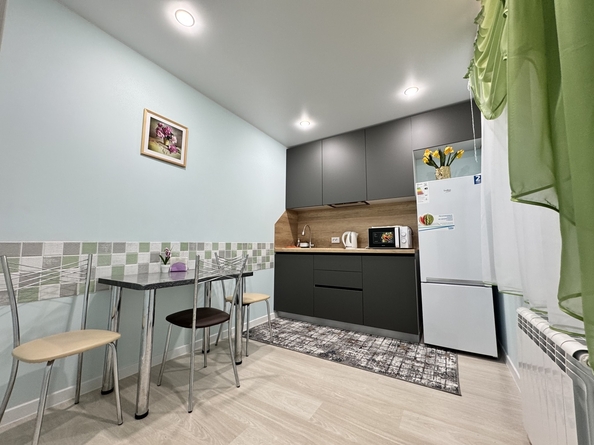 
  Продается 1-комн. квартира, 37 м², Толстого ул, д. 106
. Фото 18.