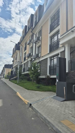 
  Продается 1-комн. квартира, 40 м², Николая Старшинова ул, д. 12к2
. Фото 1.