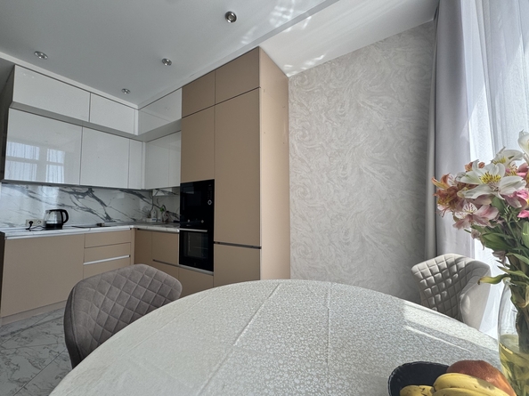 
  Продается 2-комн. квартира, 52 м², Анапское ш, д. 32к4
. Фото 2.