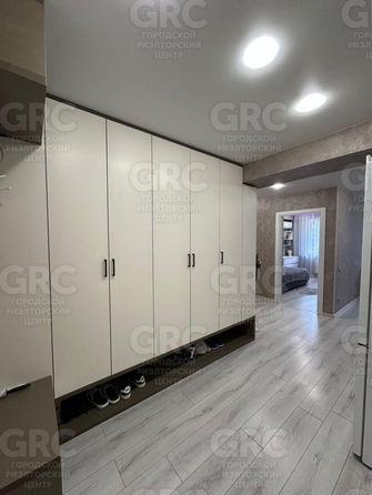 
  Продается 2-комн. квартира, 55 м², Тепличная ул, д. 71
. Фото 11.