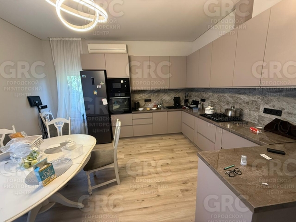 
  Продается дом, 295.3 м², Сочи
. Фото 40.