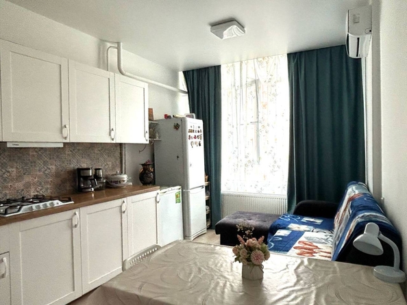 
  Продается 1-комн. квартира, 42 м², Олега Анофриева ул
. Фото 1.