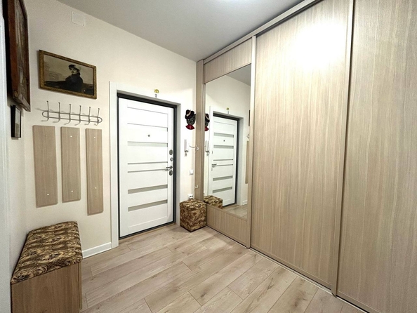 
  Продается 1-комн. квартира, 42 м², Олега Анофриева ул
. Фото 4.
