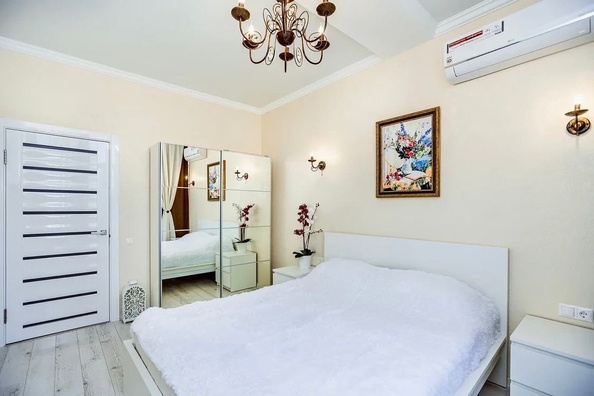 
  Продается 2-комн. квартира, 55 м², Крымская ул
. Фото 9.