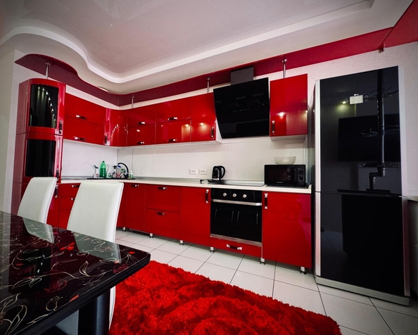 
  Продается 2-комн. квартира, 90 м², Промышленная ул, д. 9к2
. Фото 1.