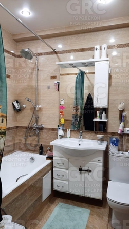 
  Продается 2-комн. квартира, 50 м², Водораздельная ул, д. 2
. Фото 18.