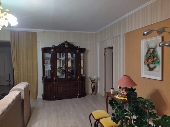 
  Продается 3-комн. квартира, 130 м², Владимирская ул, д. 146к1
. Фото 4.