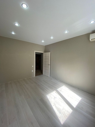 
  Продается 1-комн. квартира, 32 м², Рождественская ул, д. 52
. Фото 3.
