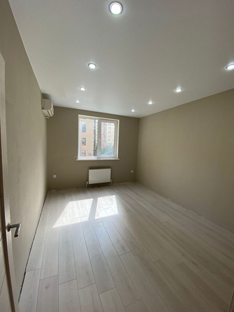 
  Продается 1-комн. квартира, 32 м², Рождественская ул, д. 52
. Фото 4.