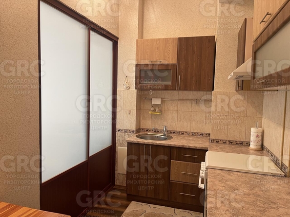 
  Продается 2-комн. квартира, 43.2 м², Дагомысская ул, д. 2
. Фото 1.